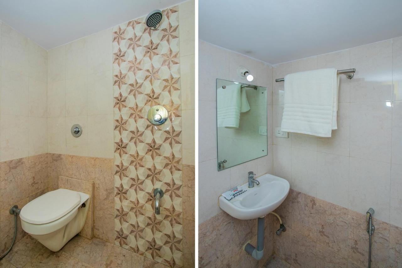 העיר בנגלור Oyo 25121 Bns Lodge מראה חיצוני תמונה